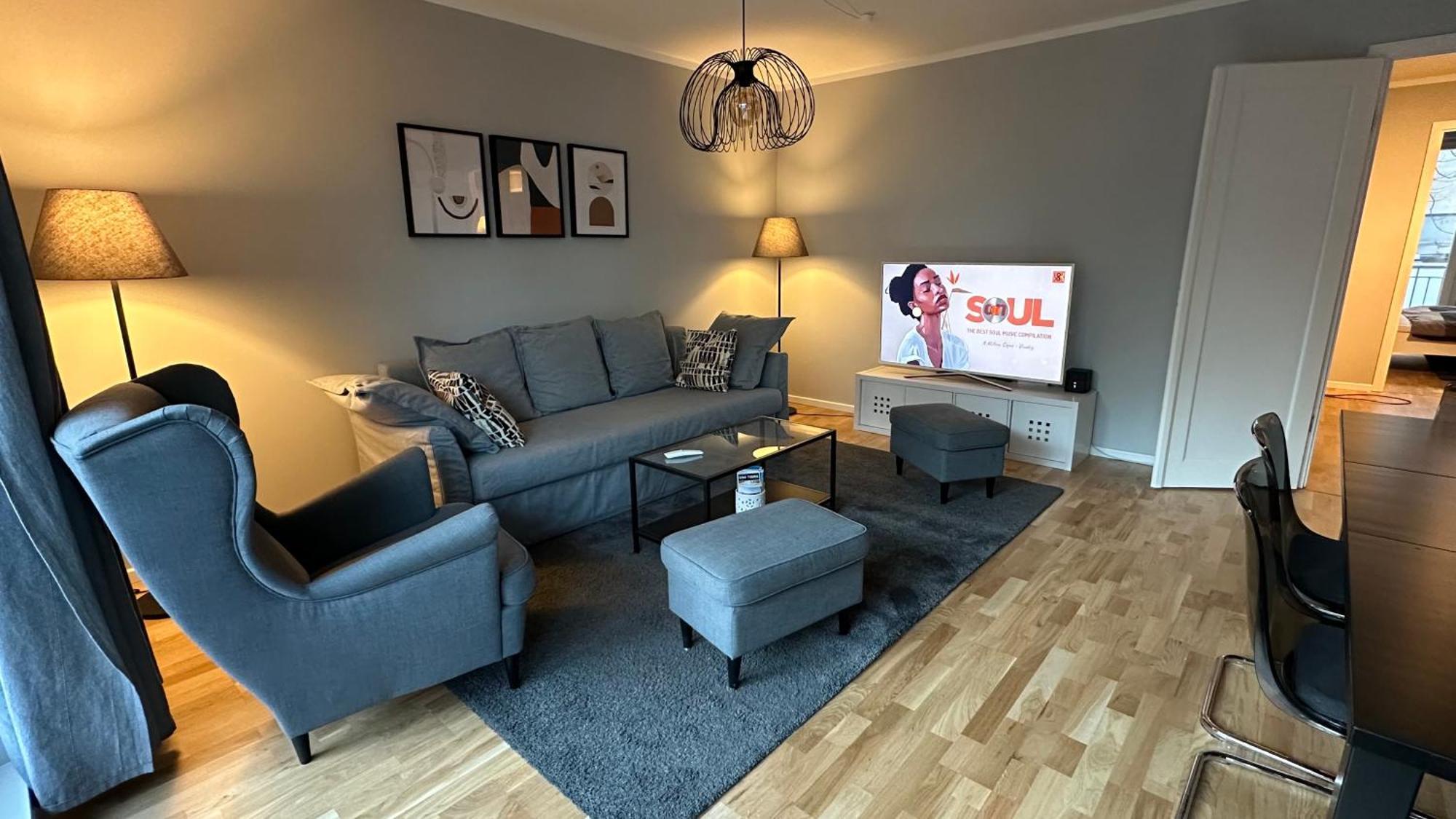 Traumhafte Wohnung Mitten In Charlottenburg Берлин Екстериор снимка