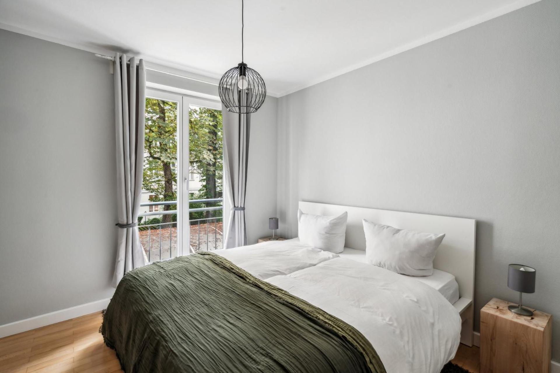 Traumhafte Wohnung Mitten In Charlottenburg Берлин Екстериор снимка