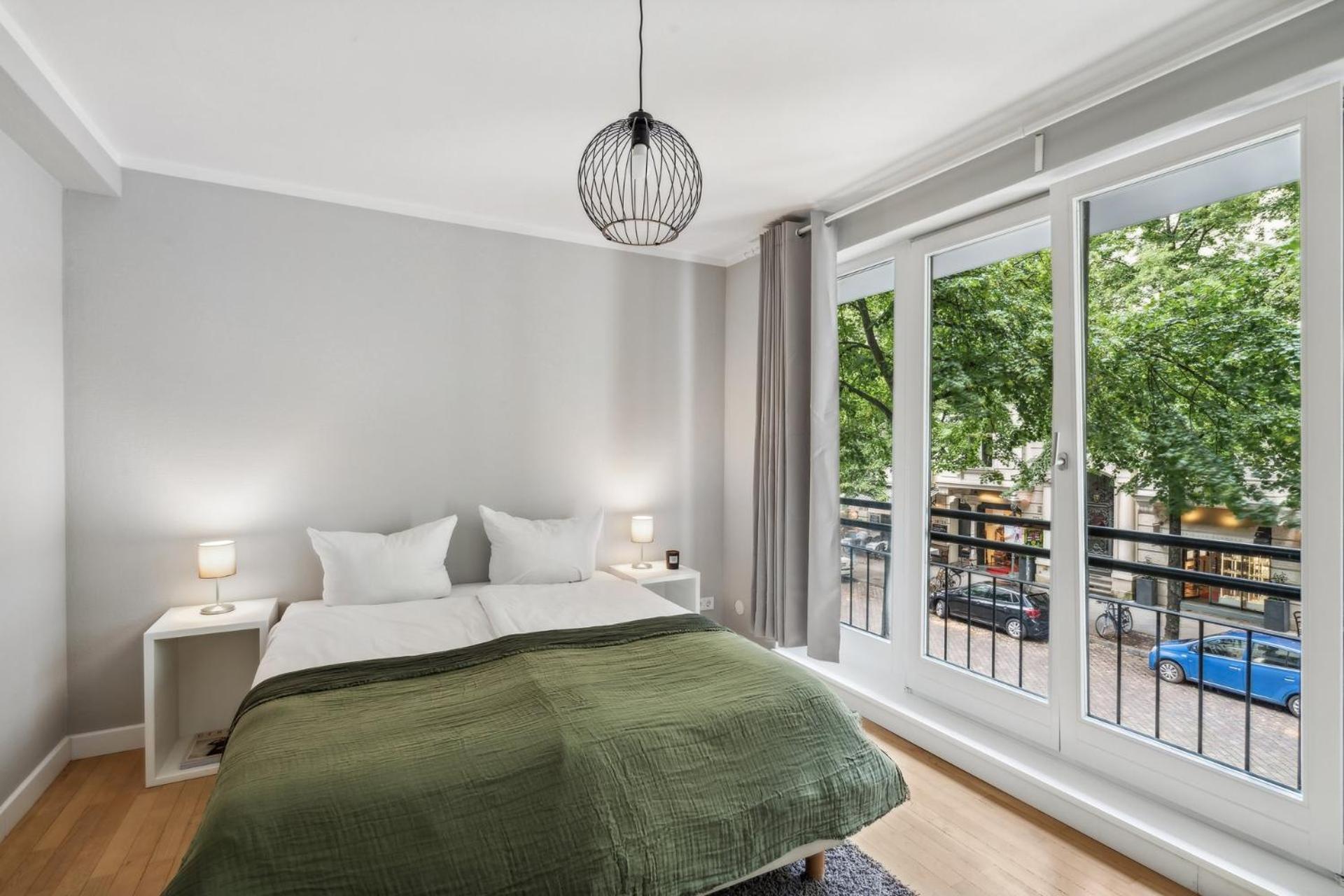 Traumhafte Wohnung Mitten In Charlottenburg Берлин Екстериор снимка